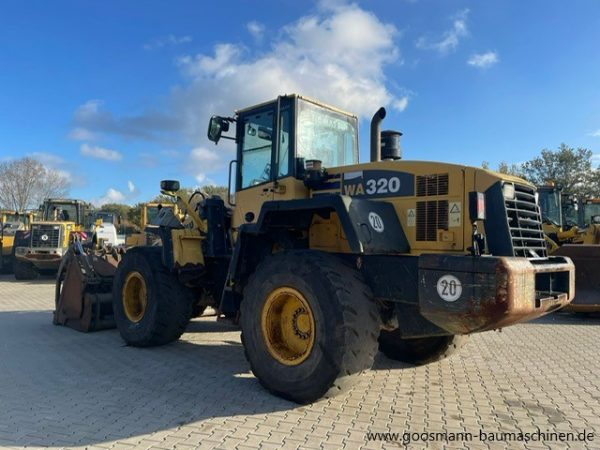 Komatsu WA320-5 – Bild 9