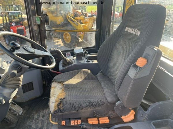 Komatsu WA320-5 – Bild 7