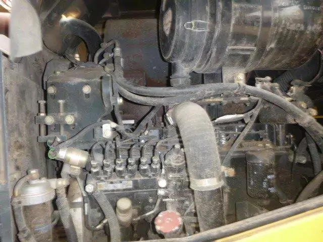 Komatsu WA320-5 – Bild 13