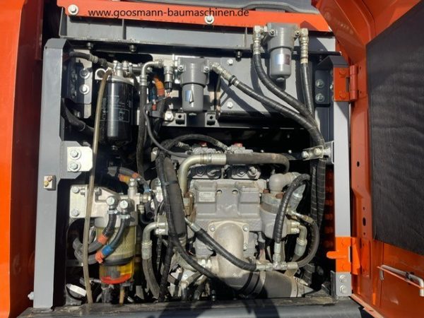 Hitachi ZX170W-6 – Bild 7