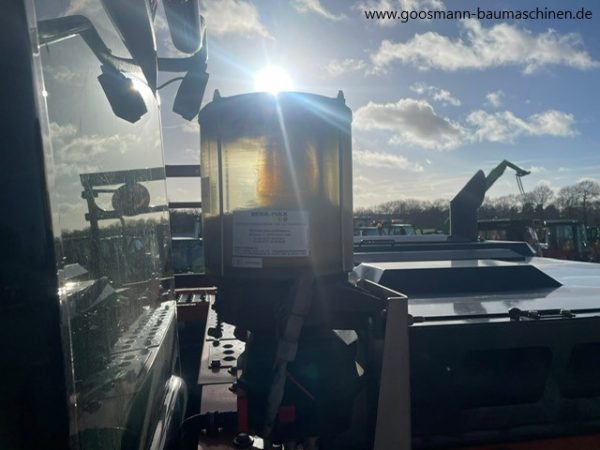 Hitachi ZX170W-6 – Bild 10