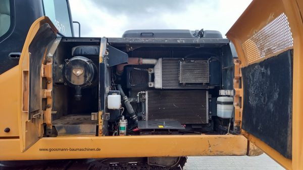 Case CX210B – Bild 5