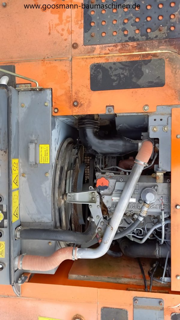 Hitachi ZX 210LC-3 – Bild 12