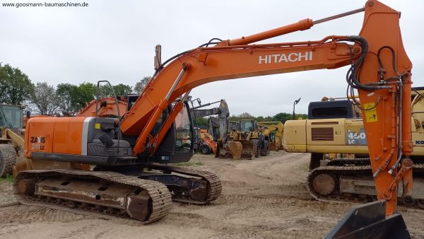 Hitachi ZX 210LC-3 – Bild 3