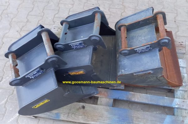 Backhoe bucket