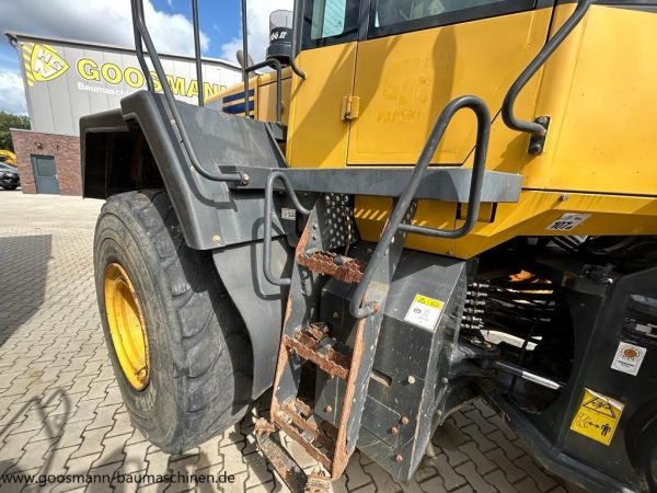 Komatsu WA470-6 - Image 12