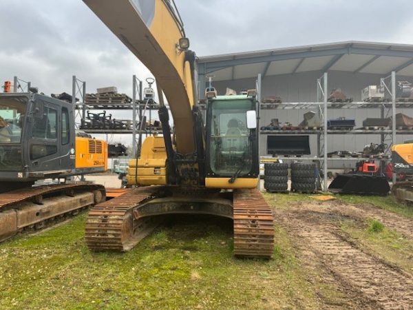 CAT 323 DL - Image 8