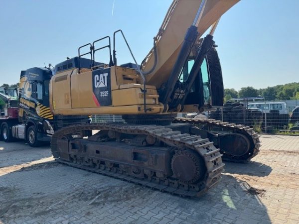 CAT 352F – Bild 18