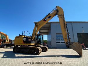 CAT 323E