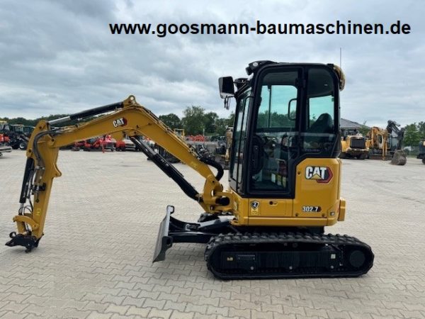 Cat 302.7 - Image 5