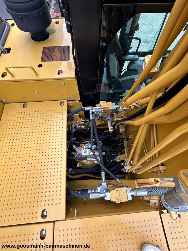 CAT 326F LN - Image 12