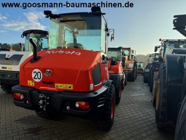 Kubota R090 - Image 3