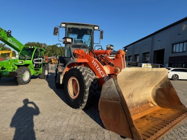 Hitachi ZW180 – Bild 4