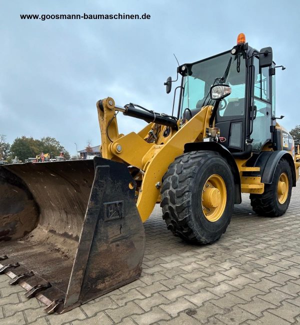 CAT 907M – Bild 17