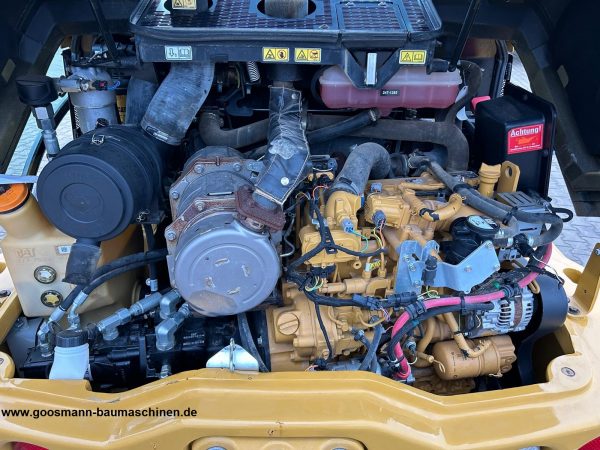 CAT 907M – Bild 16