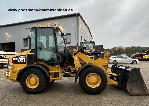 CAT 907M – Bild 14