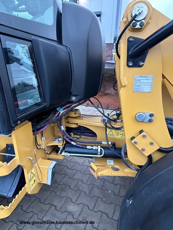 CAT 907M – Bild 7