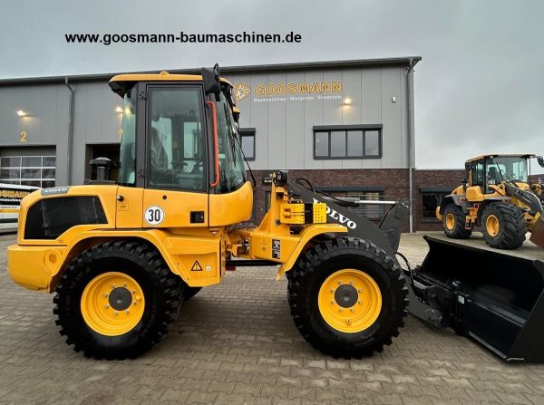 Volvo L30HS – Bild 19