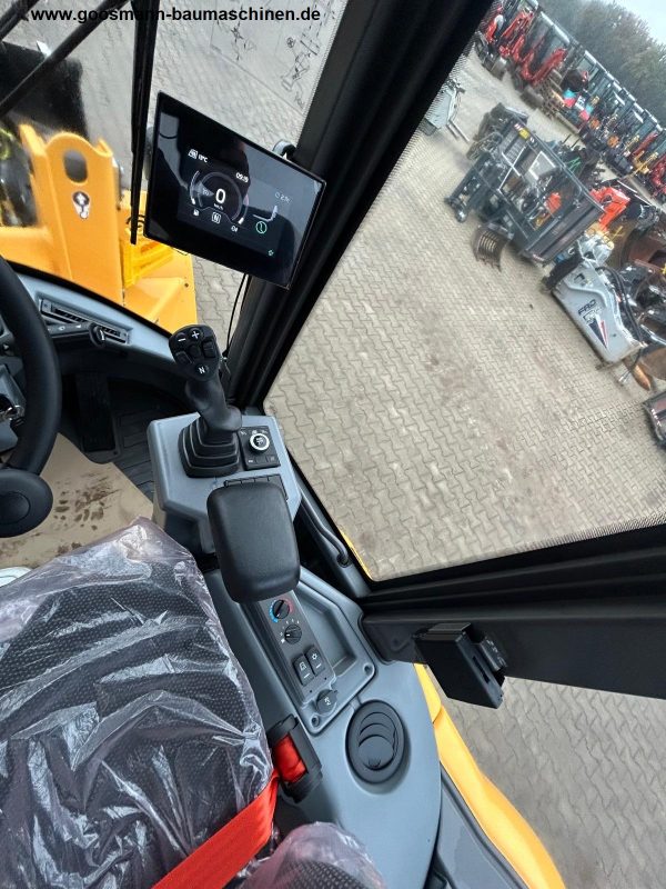 Volvo L30HS – Bild 15