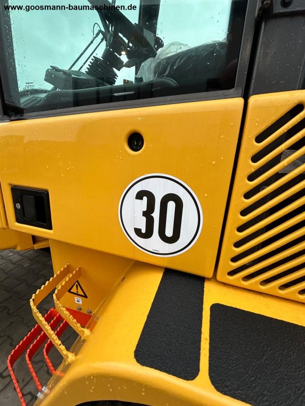 Volvo L30HS – Bild 9