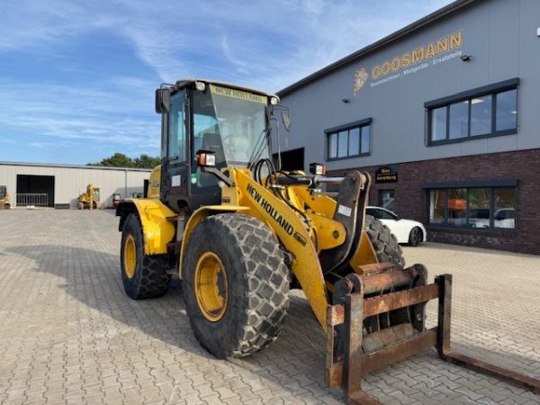 New Holland W110B – Bild 7
