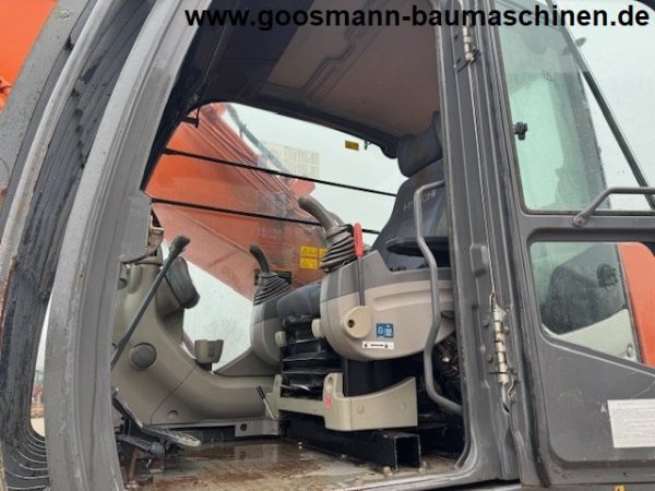 Hitachi ZX 350 LCN - Image 9