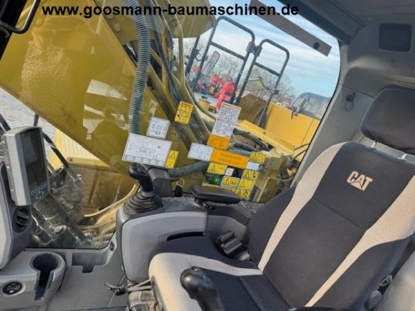 CAT 323 EL – Bild 13