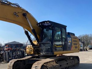 CAT 330F LN