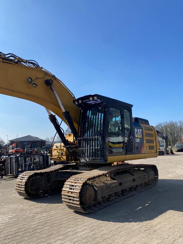 CAT 330F LN