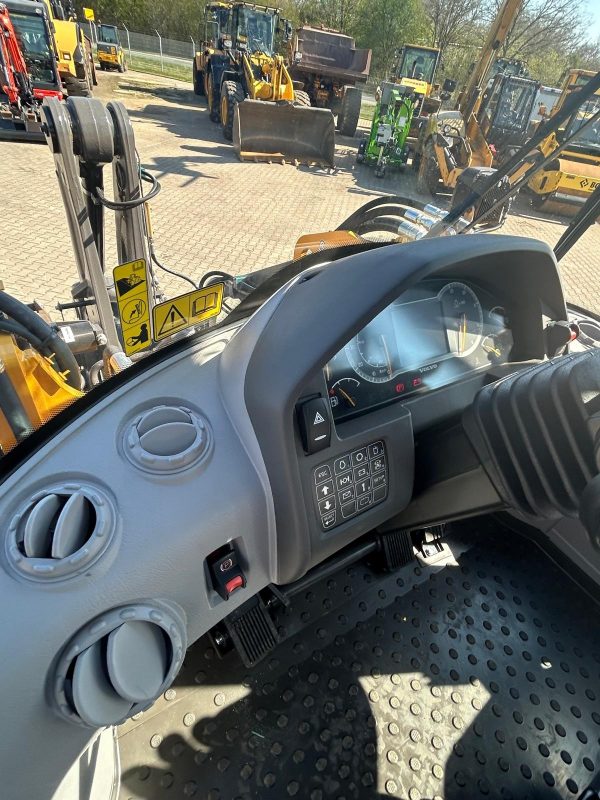 Volvo L 90 H – Bild 16