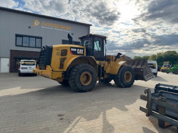 CAT 966 M – Bild 2