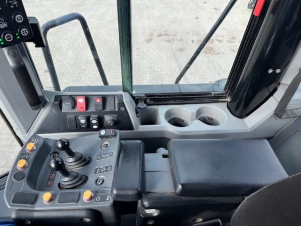 CAT 966 M – Bild 14