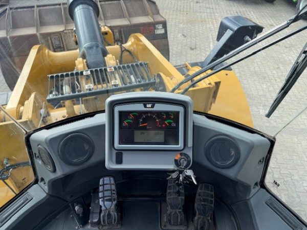 CAT 966 M – Bild 15