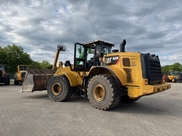 CAT 966 M – Bild 4