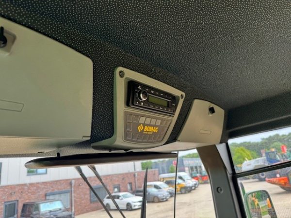 Bomag BW213 D-5 - Image 10
