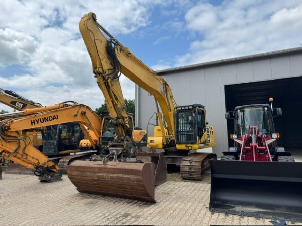Komatsu PC 240 NLC-10 – Bild 4
