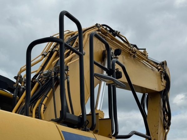 Komatsu PC 240 NLC-10 – Bild 5