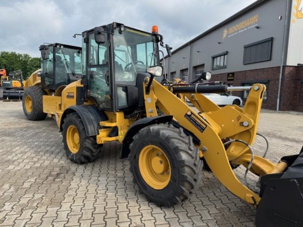 Cat 908 - Image 6