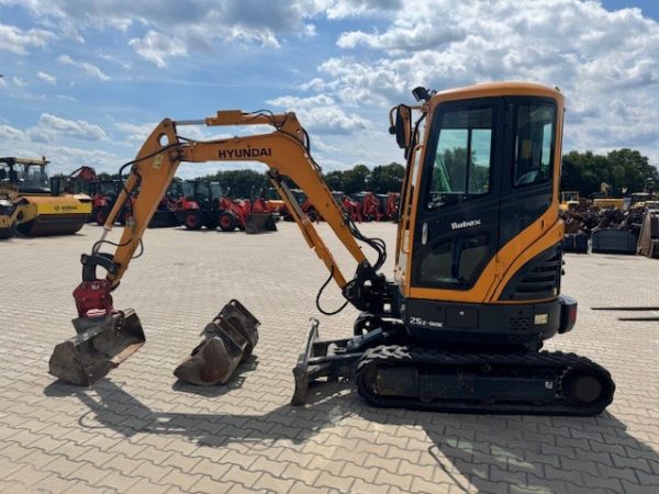 Hyundai R25z-9 AK – Bild 2