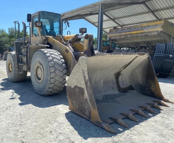 Komatsu WA 470-3 – Bild 2