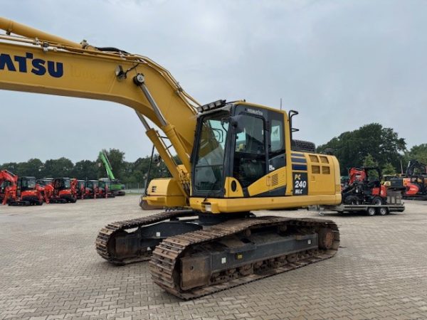 Komatsu PC 240 NLC-11 – Bild 4