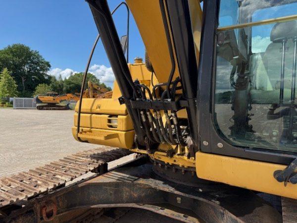 CAT 323 DL – Bild 10