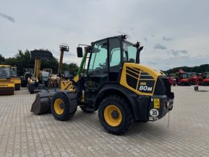 Komatsu WA 80 M