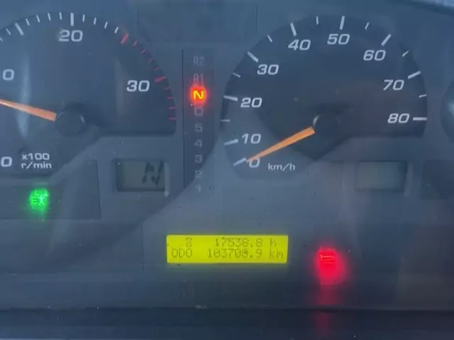 Komatsu HM400-1 – Bild 26