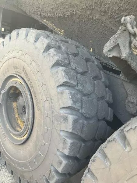 Komatsu HM400-1 – Bild 13