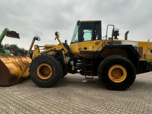 Komatsu WA470-6