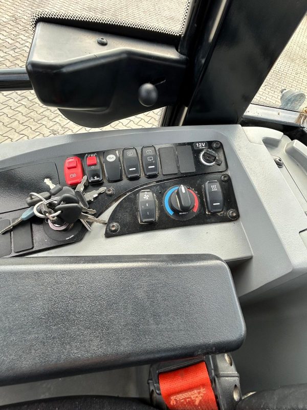 CAT 907 M – Bild 17