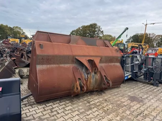 Volvo L180H – Bild 18