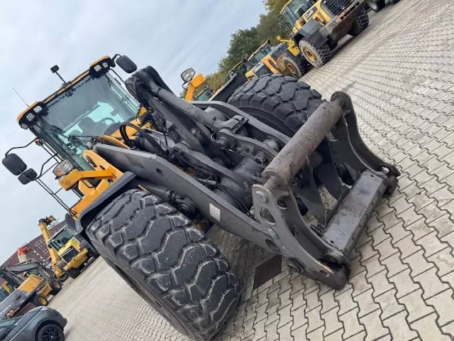 Volvo L180H – Bild 7