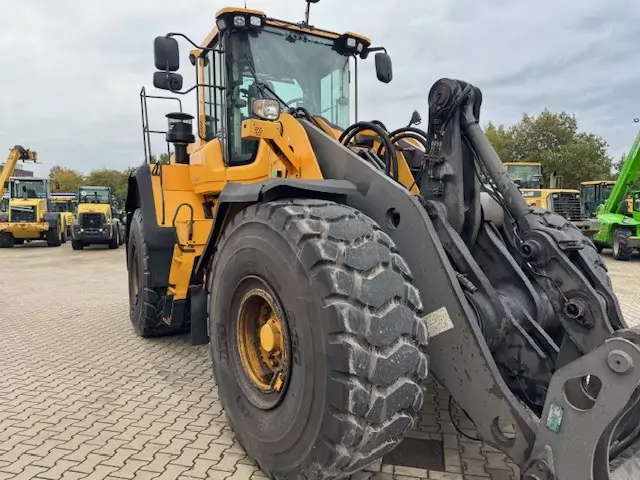 Volvo L180H – Bild 8